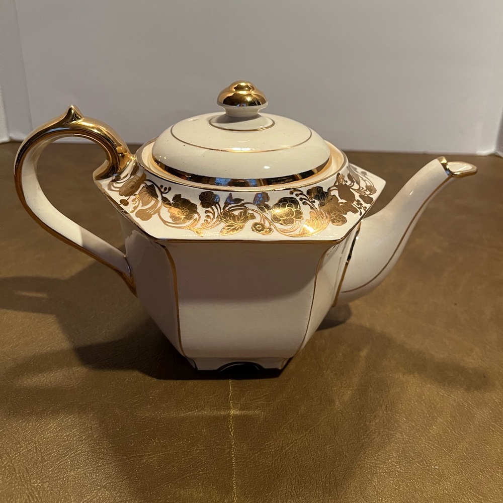 Vintage Sadler Hexagonal Teapot Made in England 1940s-1960s Art Deco Period